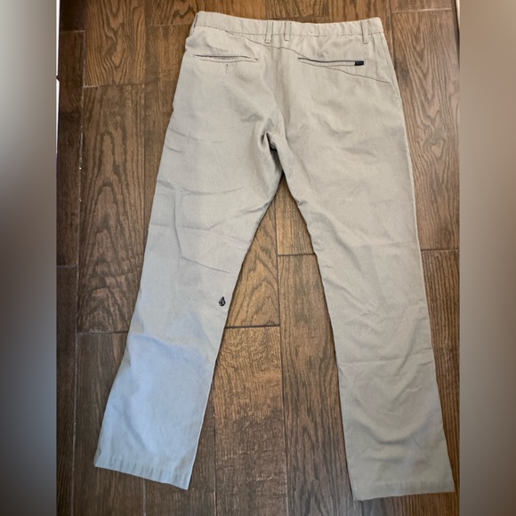 Volcom Men’s Pants - Picture 2 of 2